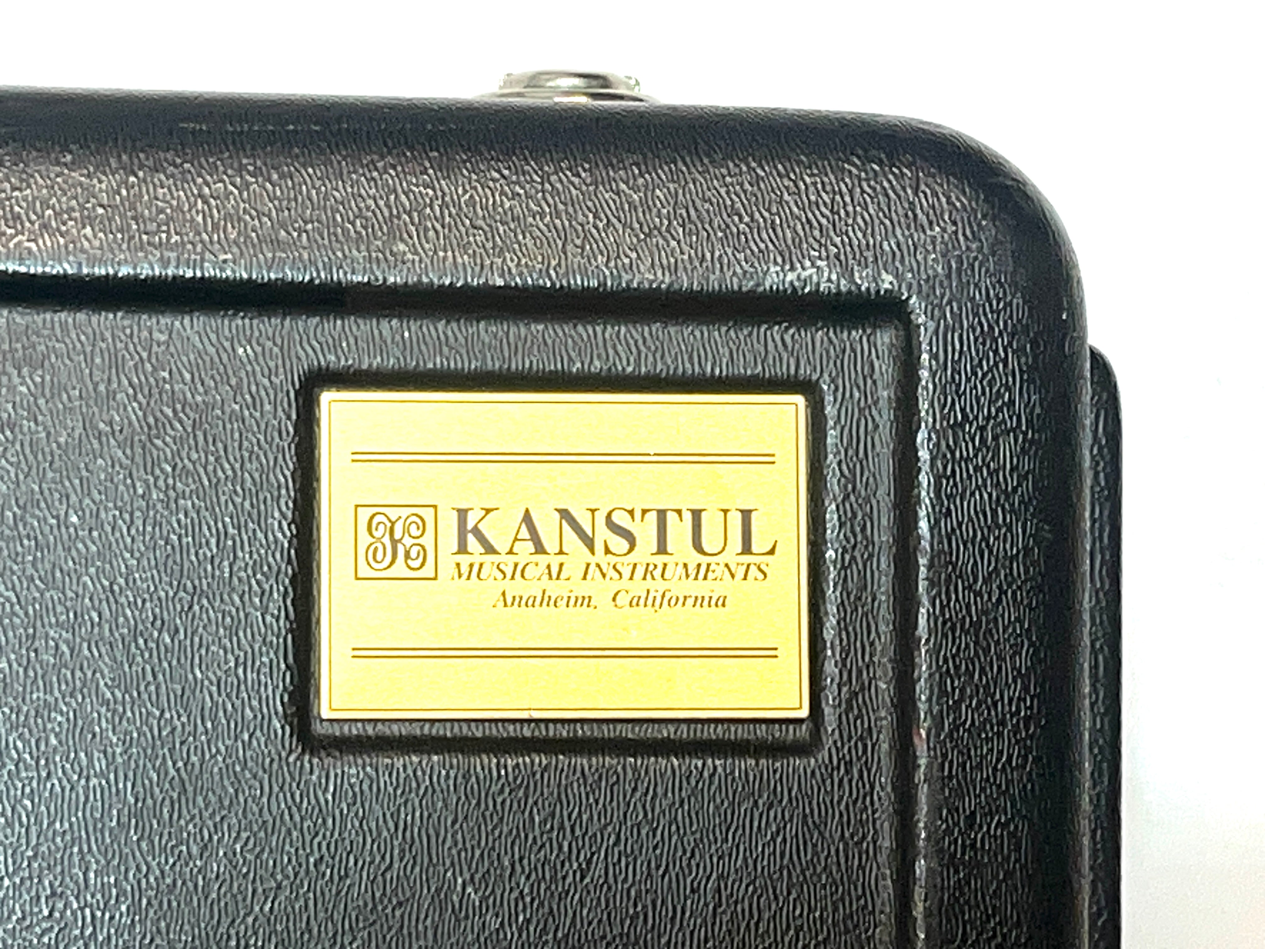 Kanstul Trumpet Case scuffs on outside latches work well good case USED