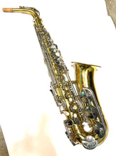 Conn 20M Alto Sax – Solid Tone, Ready to Play!  USED