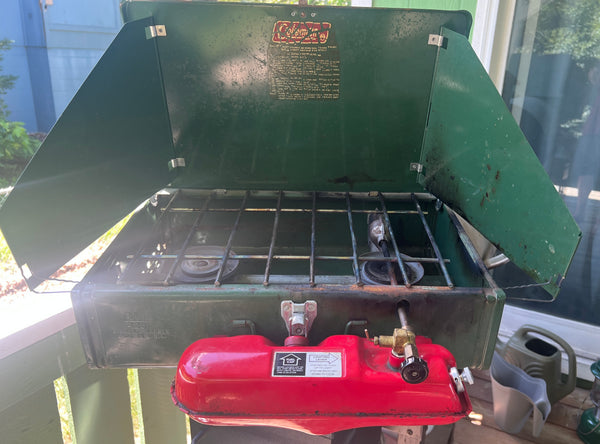 Vintage Coleman 425F 2 Burner Camp Stove White Gas 1984 Tested Made in USA