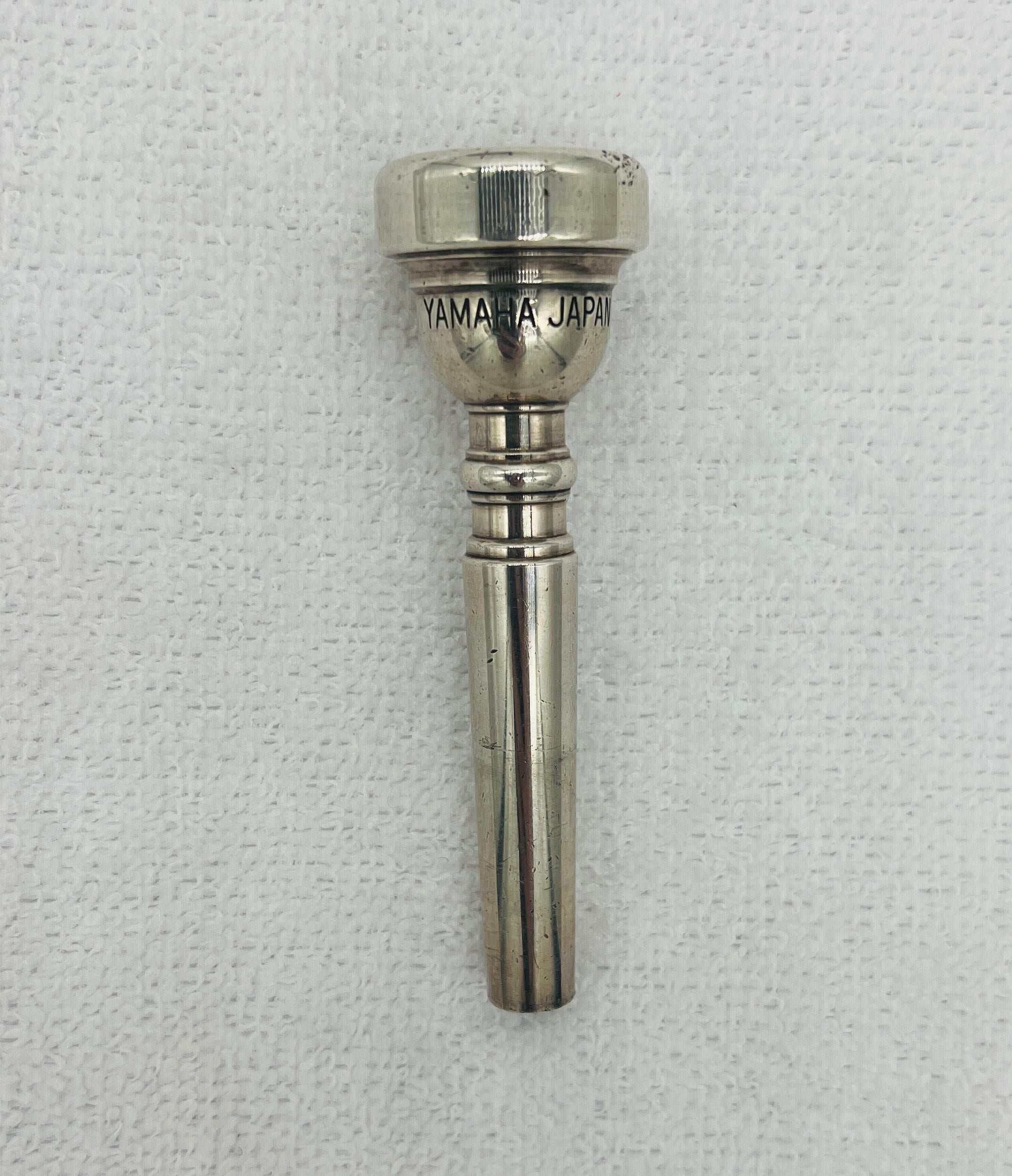 Yamaha 11B4 Trumpet Mouthpiece Rim Scratches USED